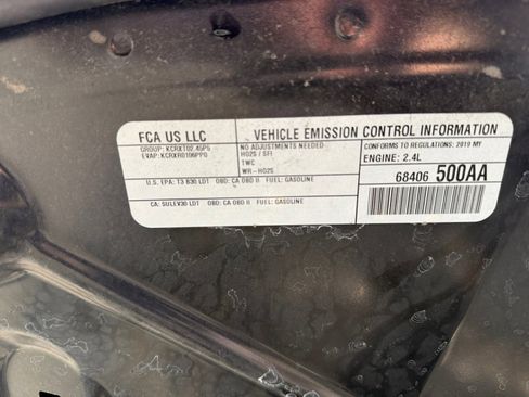 Used 2019 Jeep Compass Altitude image 25