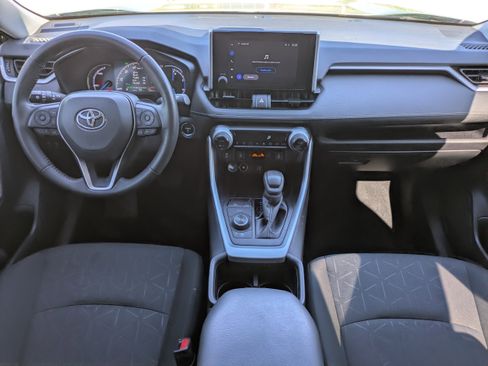 Used 2024 Toyota RAV4 AWD Hybrid w/ Weather Package image 18