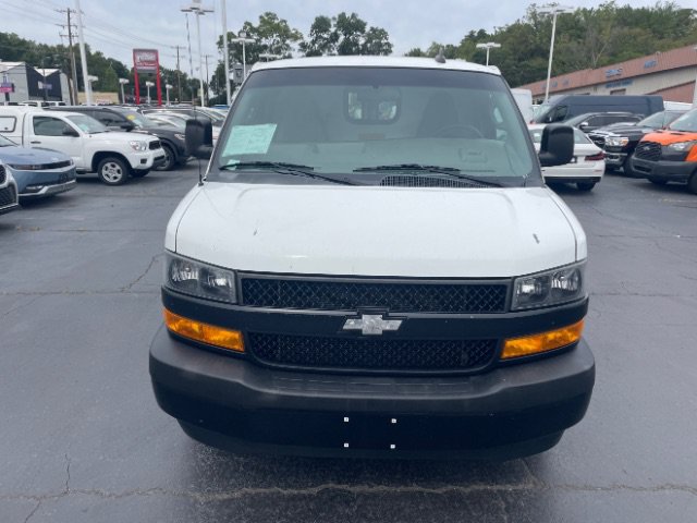 Used 2020 Chevrolet Express 2500 RWD image 1