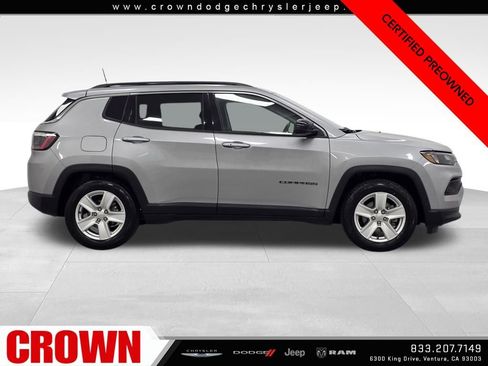 Certified 2022 Jeep Compass Latitude image 8