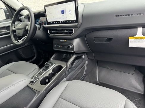 New 2025 Ford Bronco Sport Badlands image 18