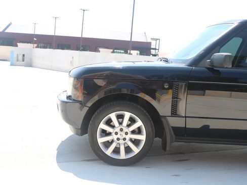 Used 2003 Land Rover Range Rover HSE AWD/4WD image 8