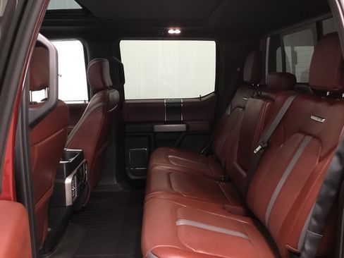 Used 2018 Ford F150 Platinum w/ Equipment Group 701A Luxury AWD/4WD image 30