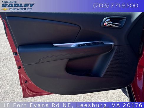 Used 2016 Dodge Journey SE w/ Flexible Seating Group FWD image 13