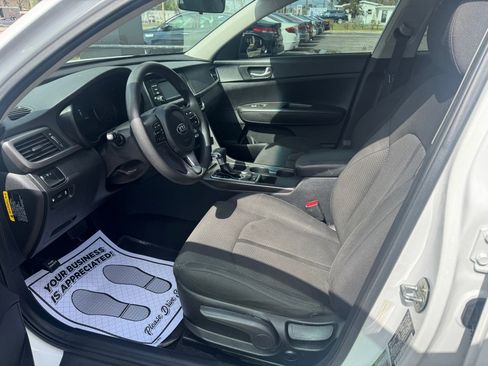Used 2016 Kia Optima LX image 7