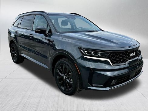 Used 2023 Kia Sorento SX image 2