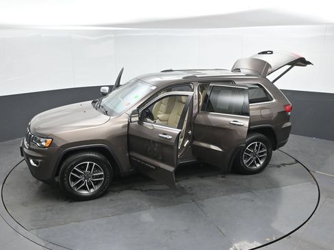 Used 2020 Jeep Grand Cherokee Limited AWD/4WD image 50