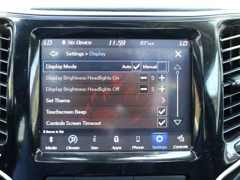 Used 2020 Jeep Cherokee Limited image 27