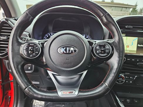 Used 2020 Kia Soul GT-Line Turbo image 2
