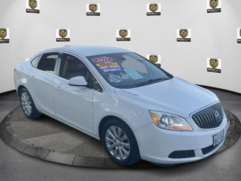 Used 2015 Buick Verano FWD image 11