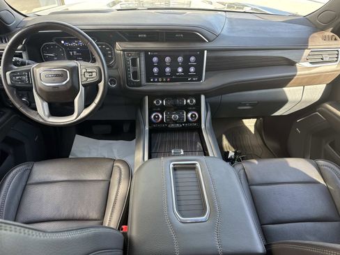 Used 2021 GMC Yukon Denali image 16