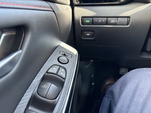 New 2025 Nissan Sentra SR w/ Midnight Edition image 23