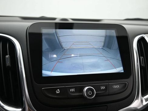 Used 2018 Chevrolet Equinox LT w/ Sun & Infotainment Package FWD image 18