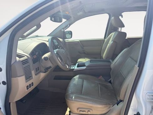 Used 2014 Nissan Titan SL w/ SL Heavy Metal Package AWD/4WD image 9