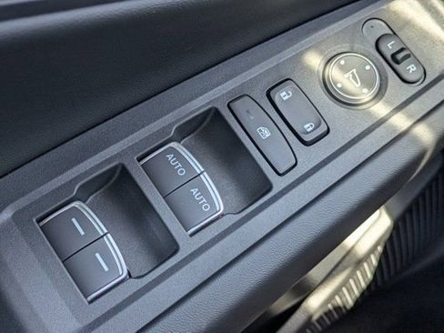 New 2026 Honda Accord SE image 22