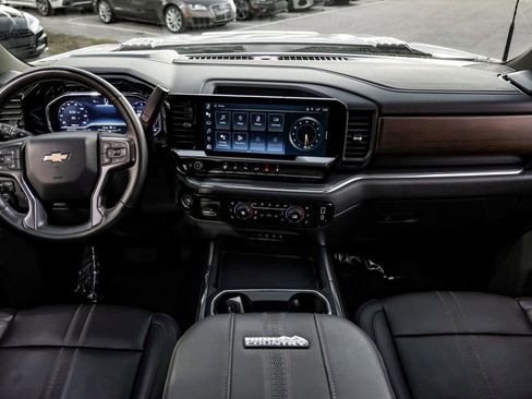 Used 2024 Chevrolet Silverado 3500 High Country w/ High Country Premium Package AWD/4WD image 10