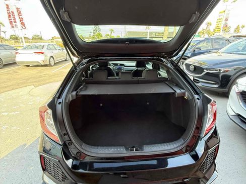 Used 2018 Honda Civic Sport image 56