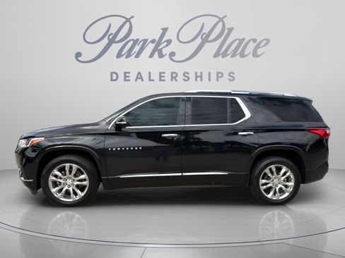 Used 2018 Chevrolet Traverse High Country AWD/4WD image 2