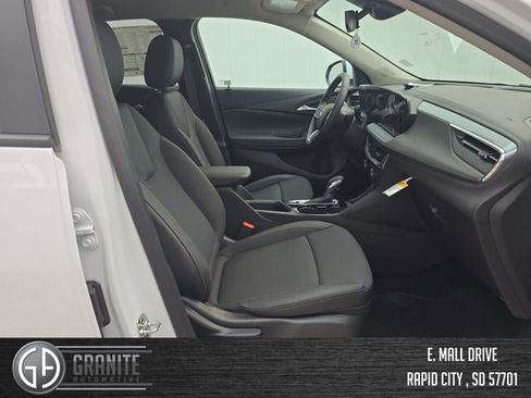 New 2026 Buick Encore GX Preferred AWD/4WD image 36
