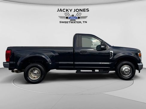 Certified 2022 Ford F350 XLT RWD image 6