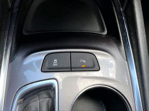 Used 2024 Chevrolet Malibu LT FWD image 34