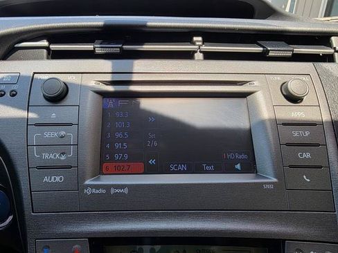 Used 2013 Toyota Prius Three FWD image 12