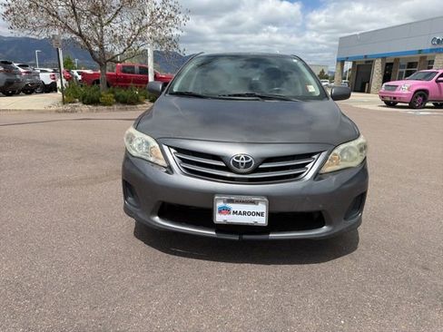 Used 2013 Toyota Corolla LE FWD image 2