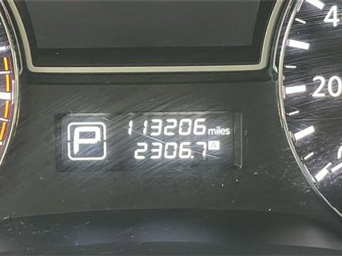 Used 2014 Nissan Altima 2.5 S w/ Display Audio Package image 27