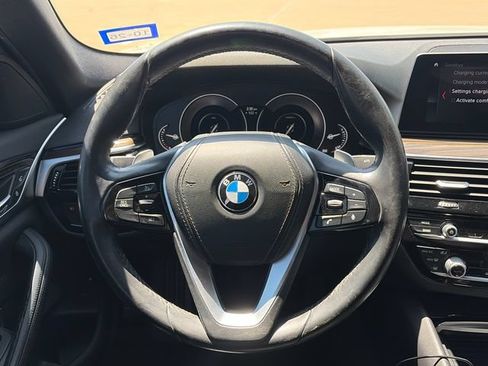 Used 2018 BMW 530e RWD image 14