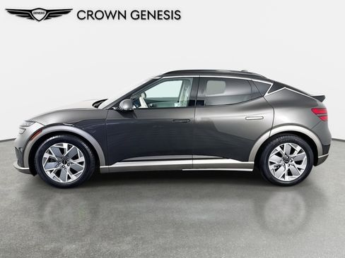 New 2024 Genesis GV60 RWD image 4