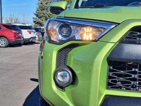 Used 2022 Toyota 4Runner TRD Pro AWD/4WD image 9
