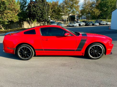 Used 2013 Ford Mustang Boss 302 w/ Boss 302 Accessory Pkg RWD image 4