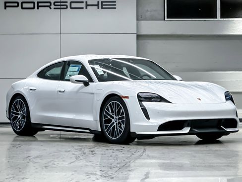 New 2024 Porsche Taycan Turbo image 10