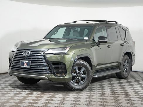 Used 2025 Lexus LX 700h Overtrail AWD/4WD image 1