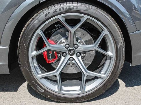 New 2025 Audi RS Q8 performance image 11