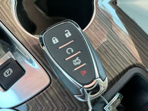 Used 2024 Chevrolet Malibu LT image 22