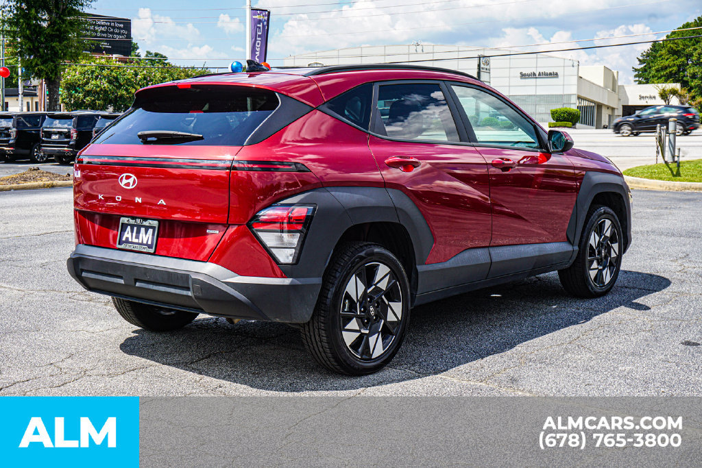Used 2024 Hyundai Kona SEL AWD/4WD image 5