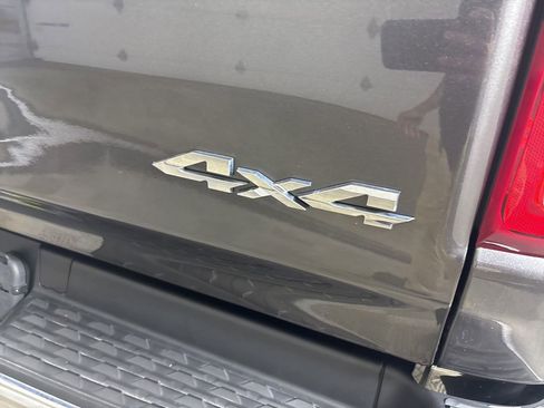 Used 2022 RAM 1500 Big Horn AWD/4WD image 37