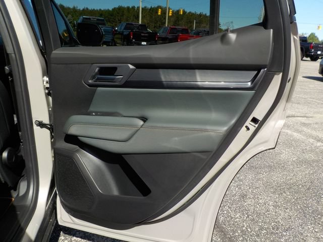 New 2026 GMC Terrain AT4 w/ Technology Package II AWD/4WD image 20
