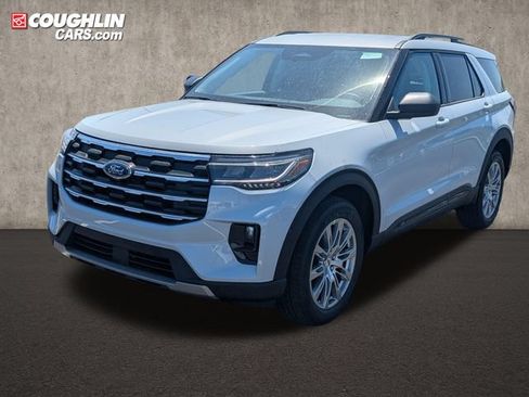 New 2026 Ford Explorer Active w/ Active Comfort Package AWD/4WD image 3
