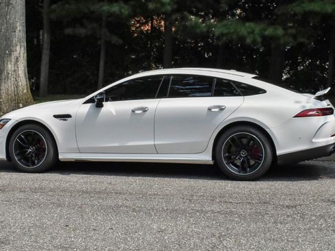 Used 2022 Mercedes-Benz AMG GT 43 image 5