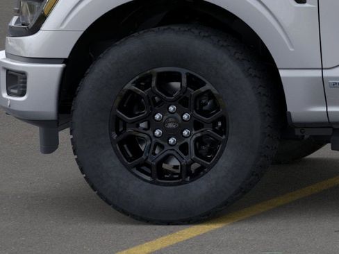 New 2025 Ford F150 XLT w/ Equipment Group 302A MID image 20