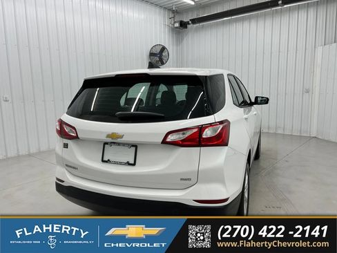 Used 2019 Chevrolet Equinox LS AWD/4WD image 3