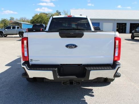 Used 2024 Ford F350 XLT w/ FX4 Off-Road Package image 9