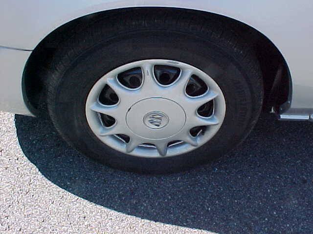 Used 2003 Buick Century Custom w/ Preferred Equipment Group 1SB FWD image 7