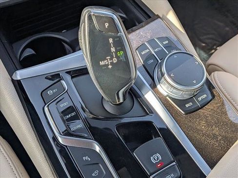 Used 2018 BMW 530i image 15