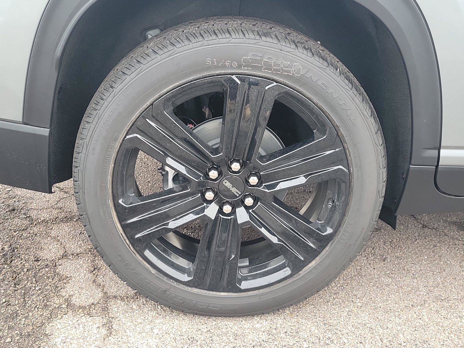 New 2027 GMC Acadia Elevation w/ Black Edition AWD/4WD image 5