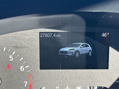 Used 2022 Ford Escape SE w/ Convenience Package image 40