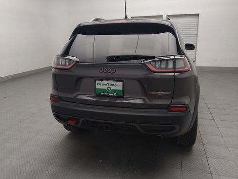 Used 2021 Jeep Cherokee Trailhawk AWD/4WD image 7