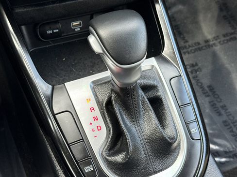 Used 2024 Kia Forte GT-Line image 20